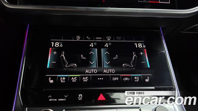 Audi A6 2021 — photo 33