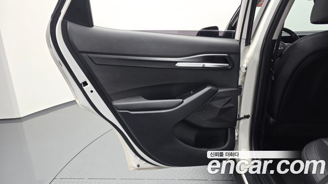 Kia Seltos 2023 — photo 15