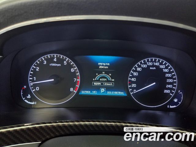 Hyundai Equus 2015 — photo 14