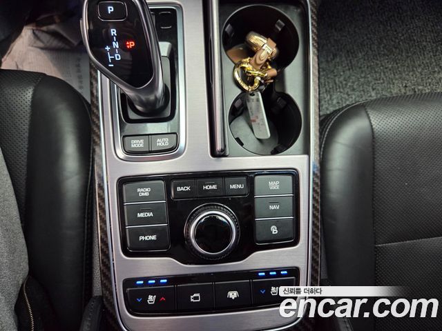 Hyundai Equus 2015 — photo 15