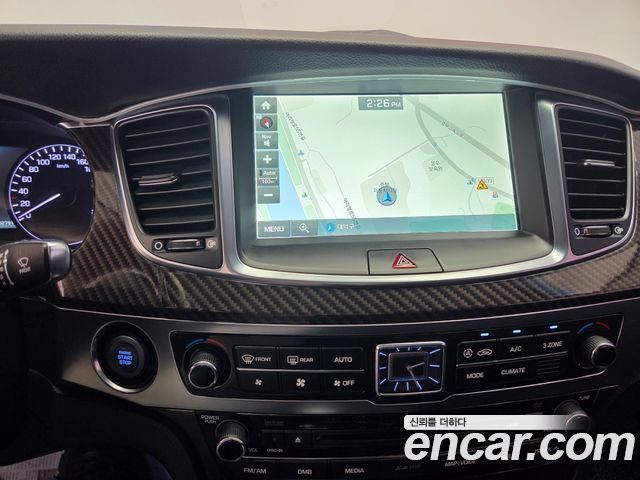 Hyundai Equus 2015 — photo 16