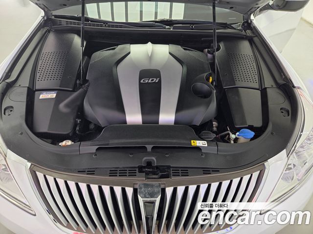 Hyundai Equus 2015 — photo 18