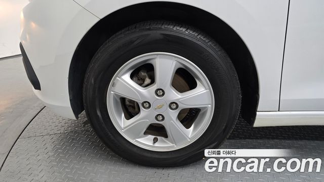 Chevrolet Korea Spark 2018 — photo 5