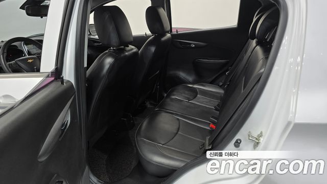Chevrolet Korea Spark 2018 — photo 17