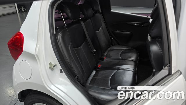 Chevrolet Korea Spark 2018 — photo 18