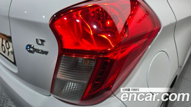 Chevrolet Korea Spark 2018 — photo 9