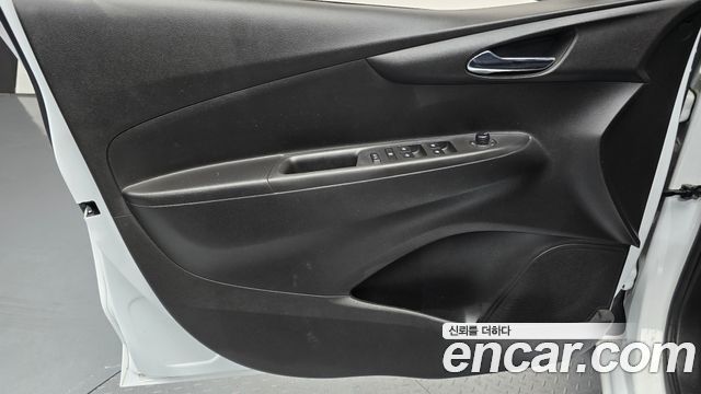 Chevrolet Korea Spark 2018 — photo 14