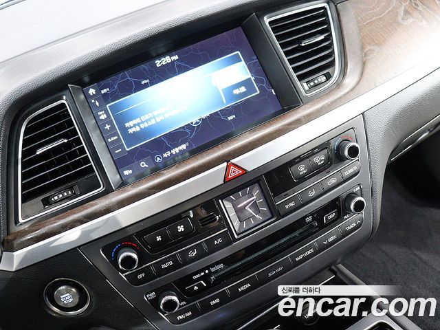 Hyundai Genesis 2015 — photo 7