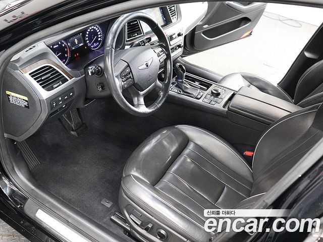 Hyundai Genesis 2015 — photo 16