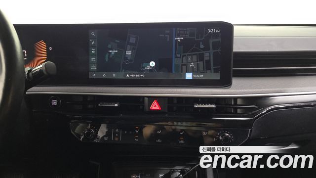Kia K5 2024 — photo 20