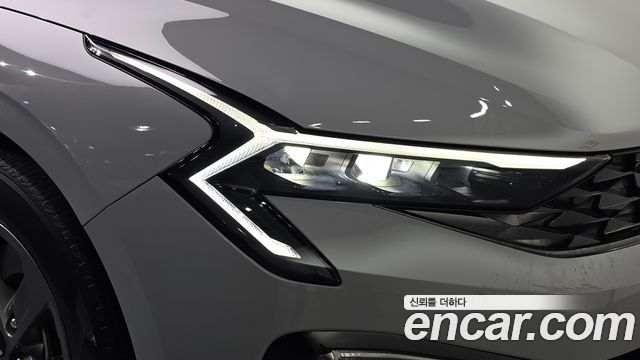 Kia K5 2024 — photo 8