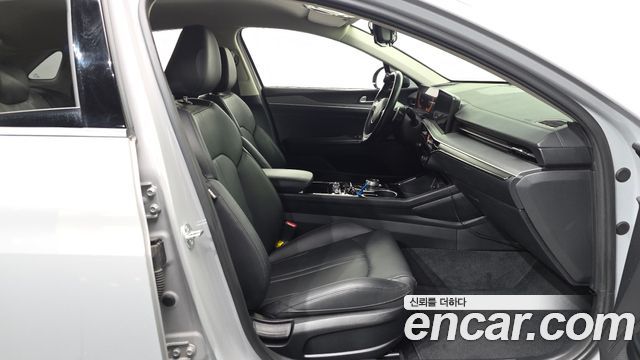 Kia K5 2024 — photo 16