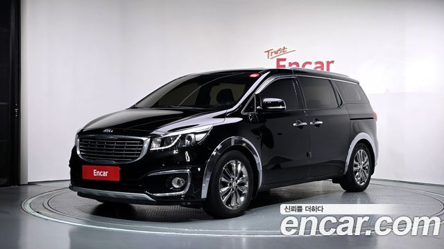 Kia Canival 2016 — photo 1