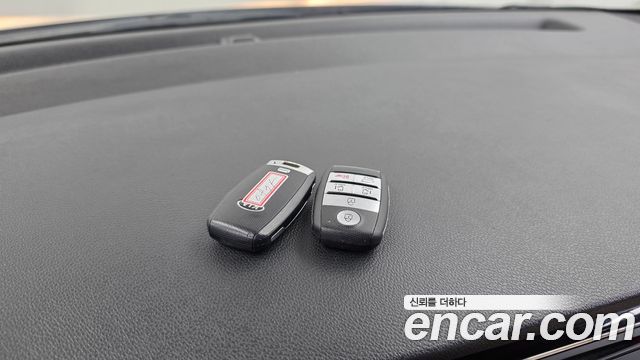 Kia Canival 2016 — photo 30