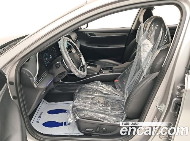 Hyundai Grandeur 2022 — photo 11