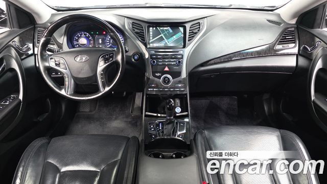 Hyundai Grandeur 2017 — photo 10