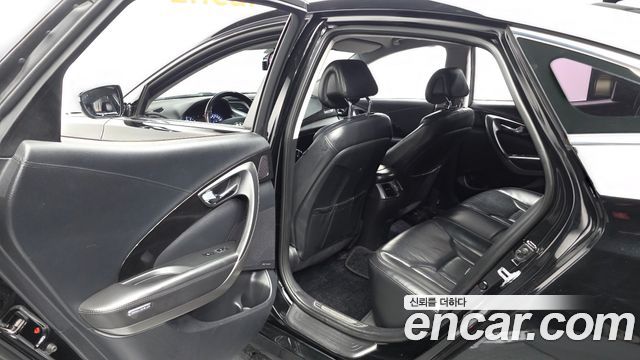 Hyundai Grandeur 2017 — photo 16