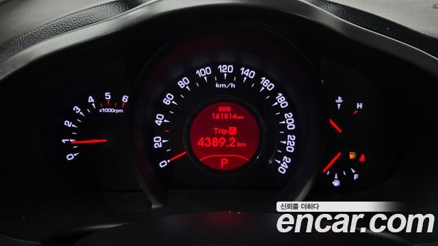 Kia Sportage 2013 — photo 11