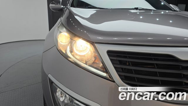 Kia Sportage 2013 — photo 8