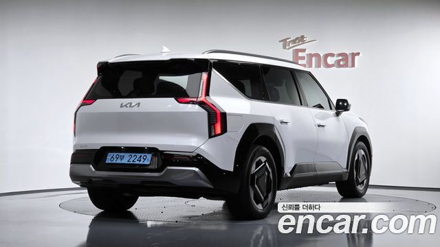 Kia EV9 2024 — photo 2