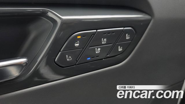 Kia EV9 2024 — photo 25