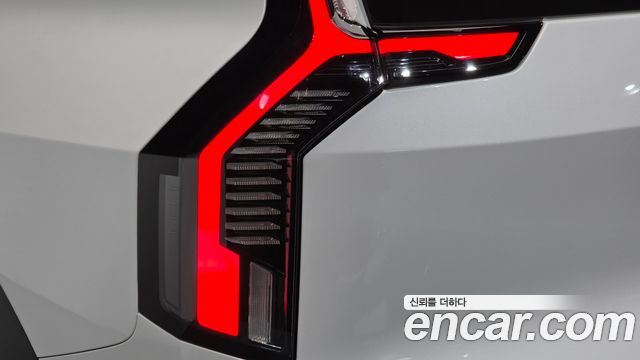 Kia EV9 2024 — photo 9