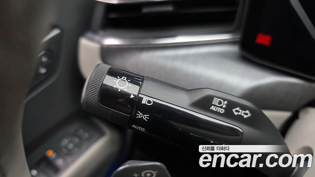Kia EV9 2024 — photo 28