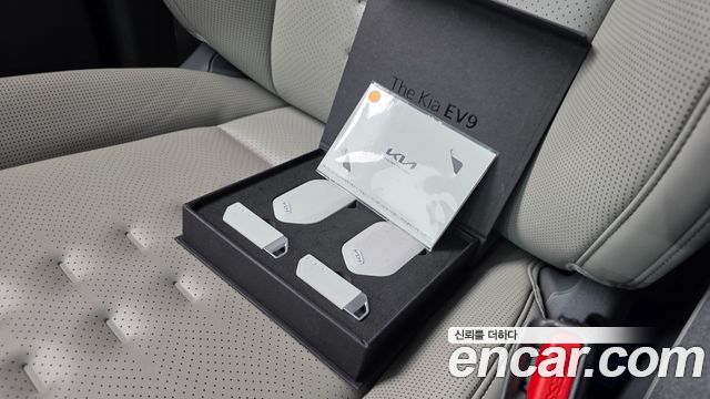 Kia EV9 2024 — photo 29