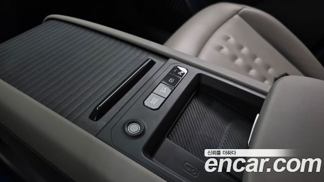 Kia EV9 2024 — photo 30