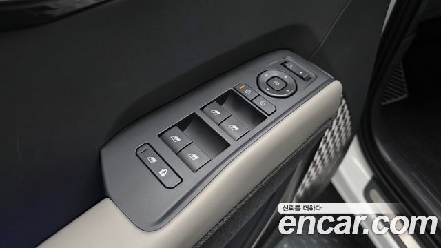 Kia EV9 2024 — photo 31