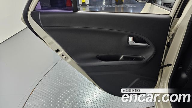 Kia morning 2015 — photo 15