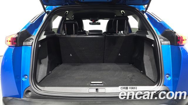 Peugeot 2008 2021 — photo 26