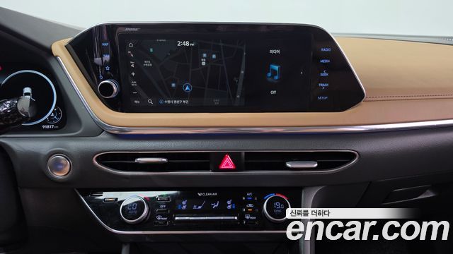 Hyundai Sonata 2021 — photo 19