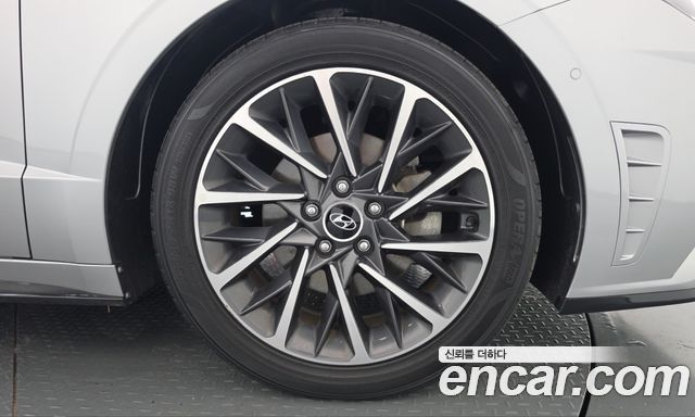 Hyundai Sonata 2021 — photo 7