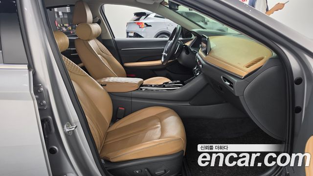 Hyundai Sonata 2021 — photo 16