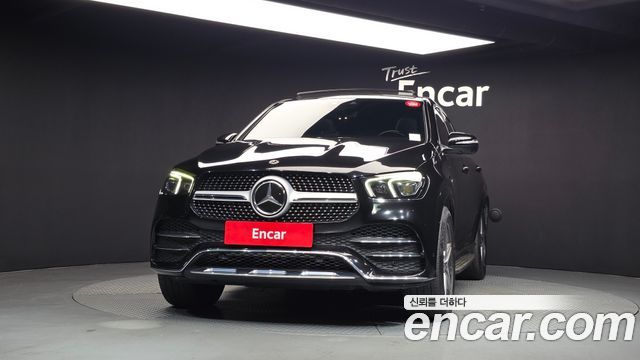 Mercedes-Benz GLE-Class 2021 — photo 3