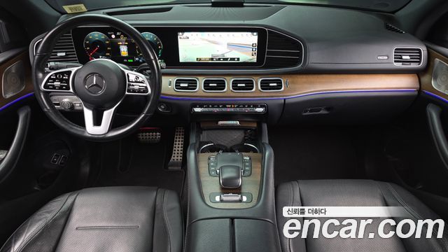 Mercedes-Benz GLE-Class 2021 — photo 7