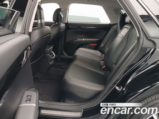 Hyundai Grandeur 2023 — photo 18