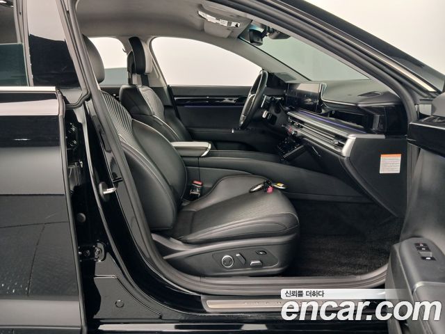 Hyundai Grandeur 2023 — photo 16