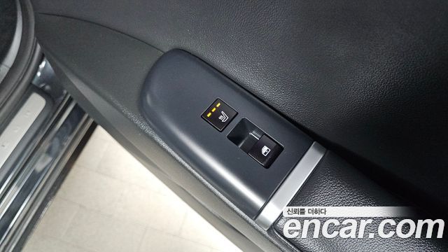 Hyundai Grandeur 2023 — photo 29