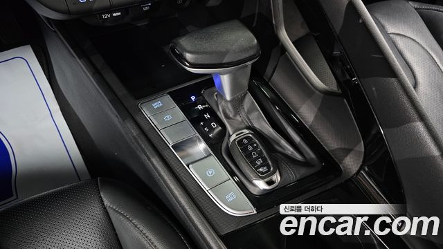 Hyundai AVANTE 2023 — photo 12