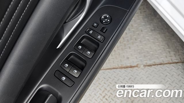 Hyundai AVANTE 2023 — photo 25