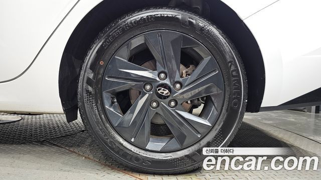 Hyundai AVANTE 2023 — photo 7