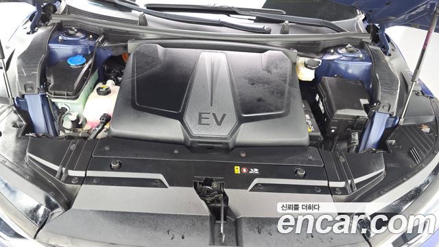Kia EV6 2022 — photo 6