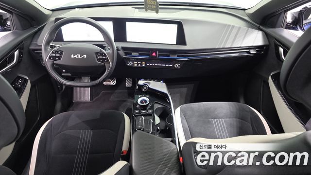 Kia EV6 2022 — photo 10