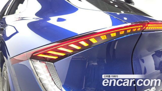 Kia EV6 2022 — photo 9