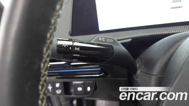 Kia EV6 2022 — photo 30