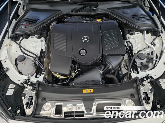 Mercedes-Benz E-Class 2026 — photo 6