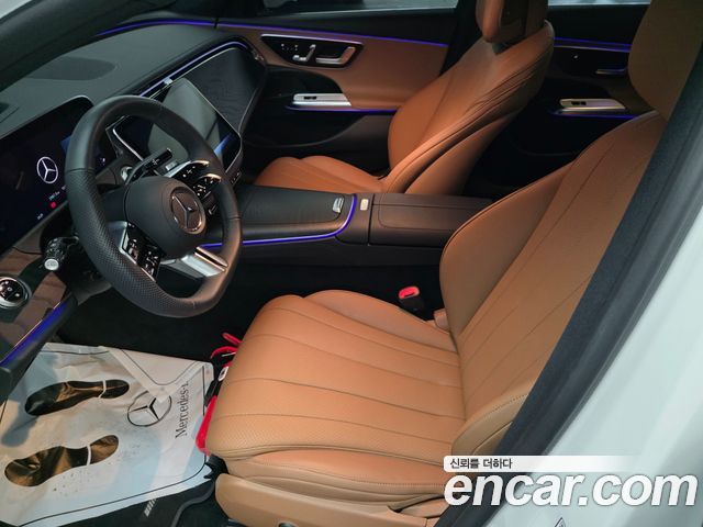 Mercedes-Benz E-Class 2026 — photo 10