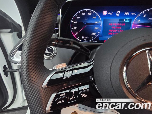 Mercedes-Benz E-Class 2026 — photo 13